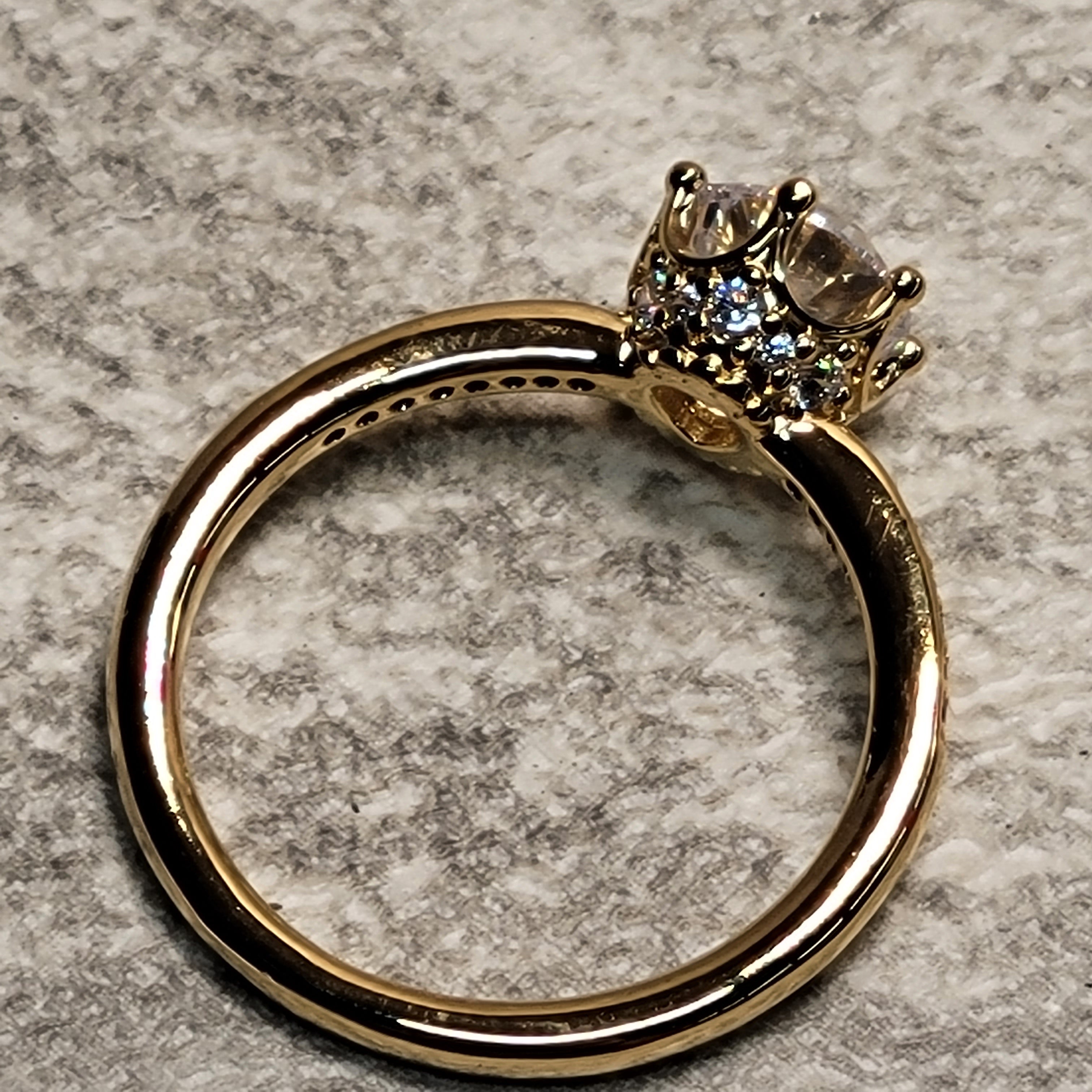 PANDORA Clear Sparkling Crown Solitaire Ring, Sz 6 (7834417758446)